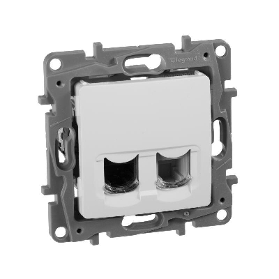 Механизм розетки комп. + телеф. 1-м СП Etika RJ11 + RJ45 CAT.5 UTP бел. Leg 672252